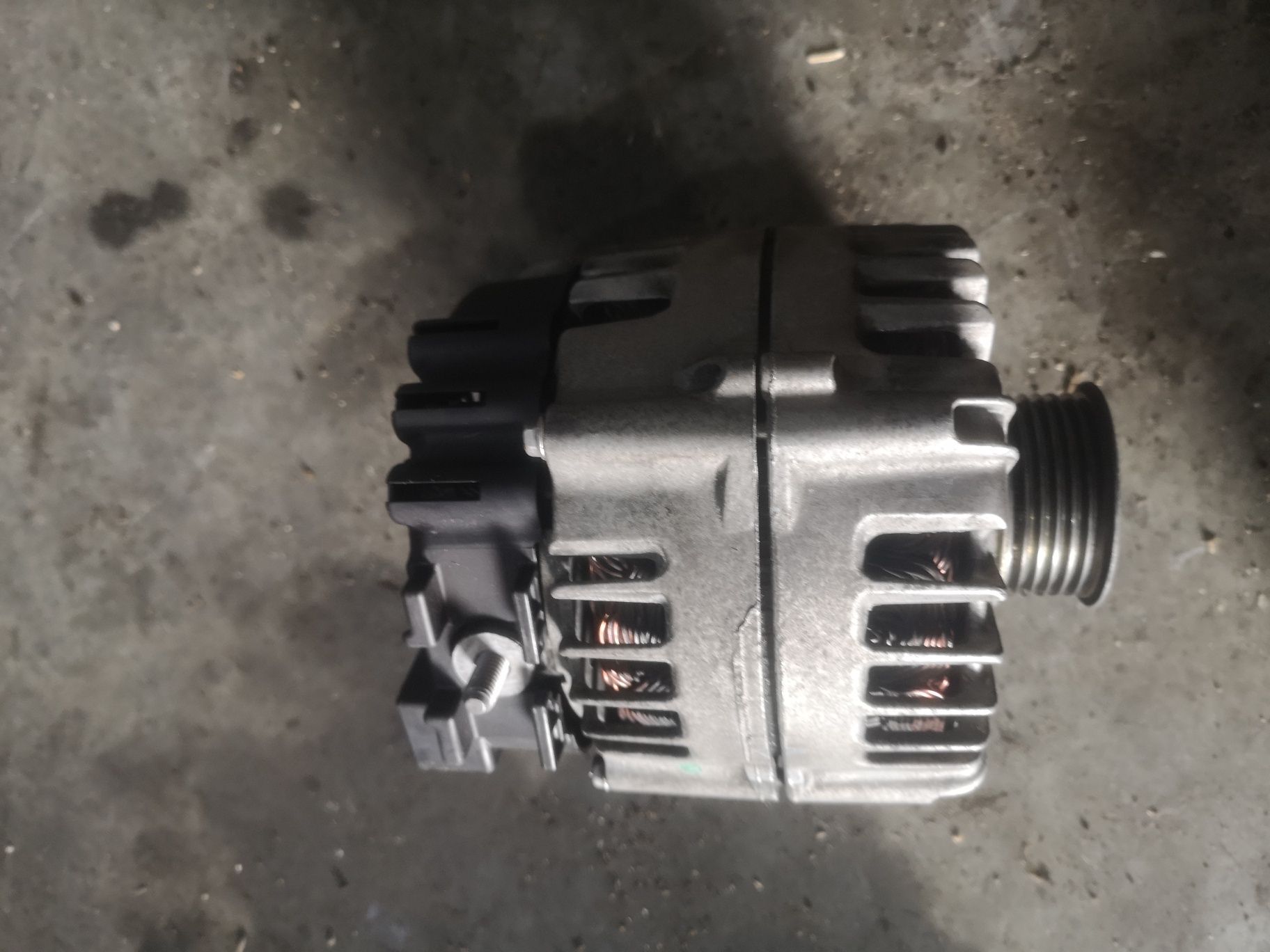 Alternator 180A 2.0 diesel 177cp euro 5 bmw e60 e61 lci 2009 n47d20c