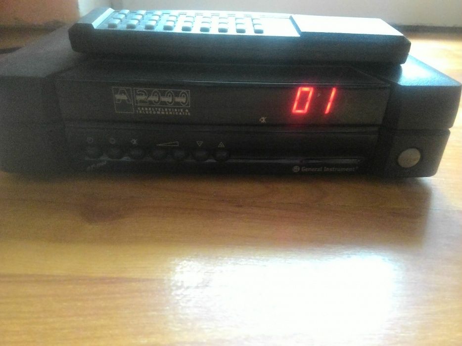 Convertor TV cablu si telecomunicatii General Instrument