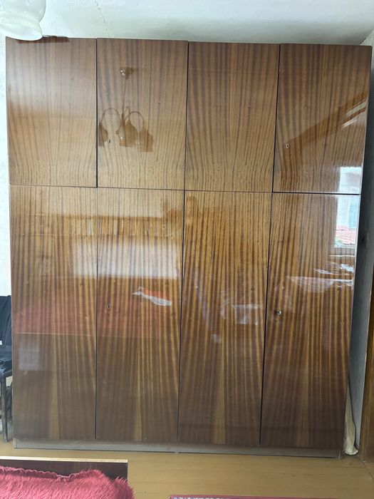 Четирикрилен и трикрилен гардероб