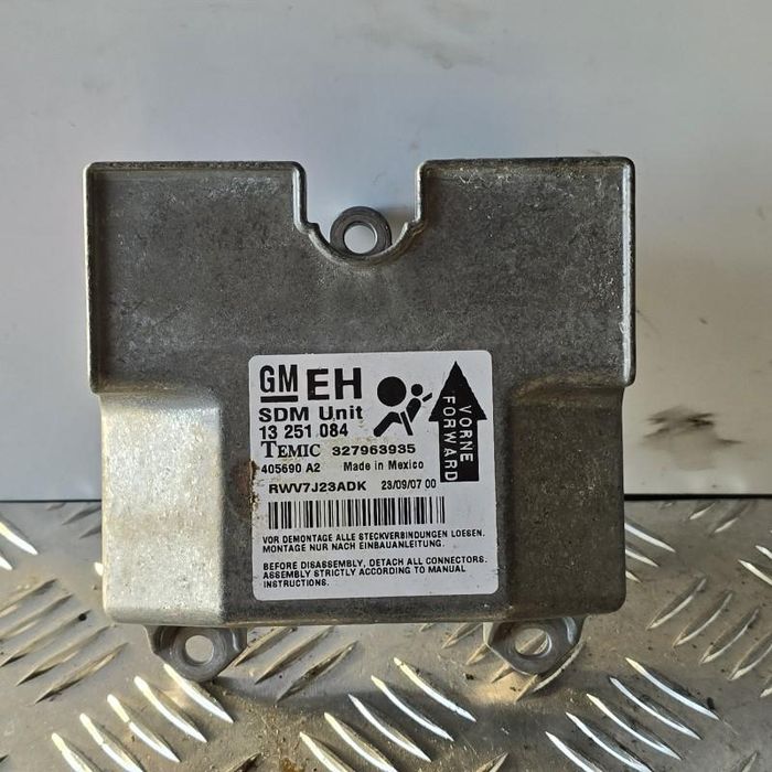 Calculator airbag Opel Astra H GTC
