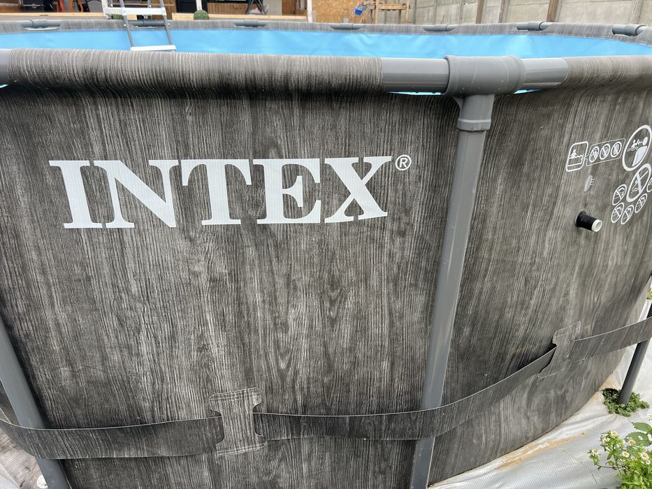 Piscina Intex + pompa Intex C2500