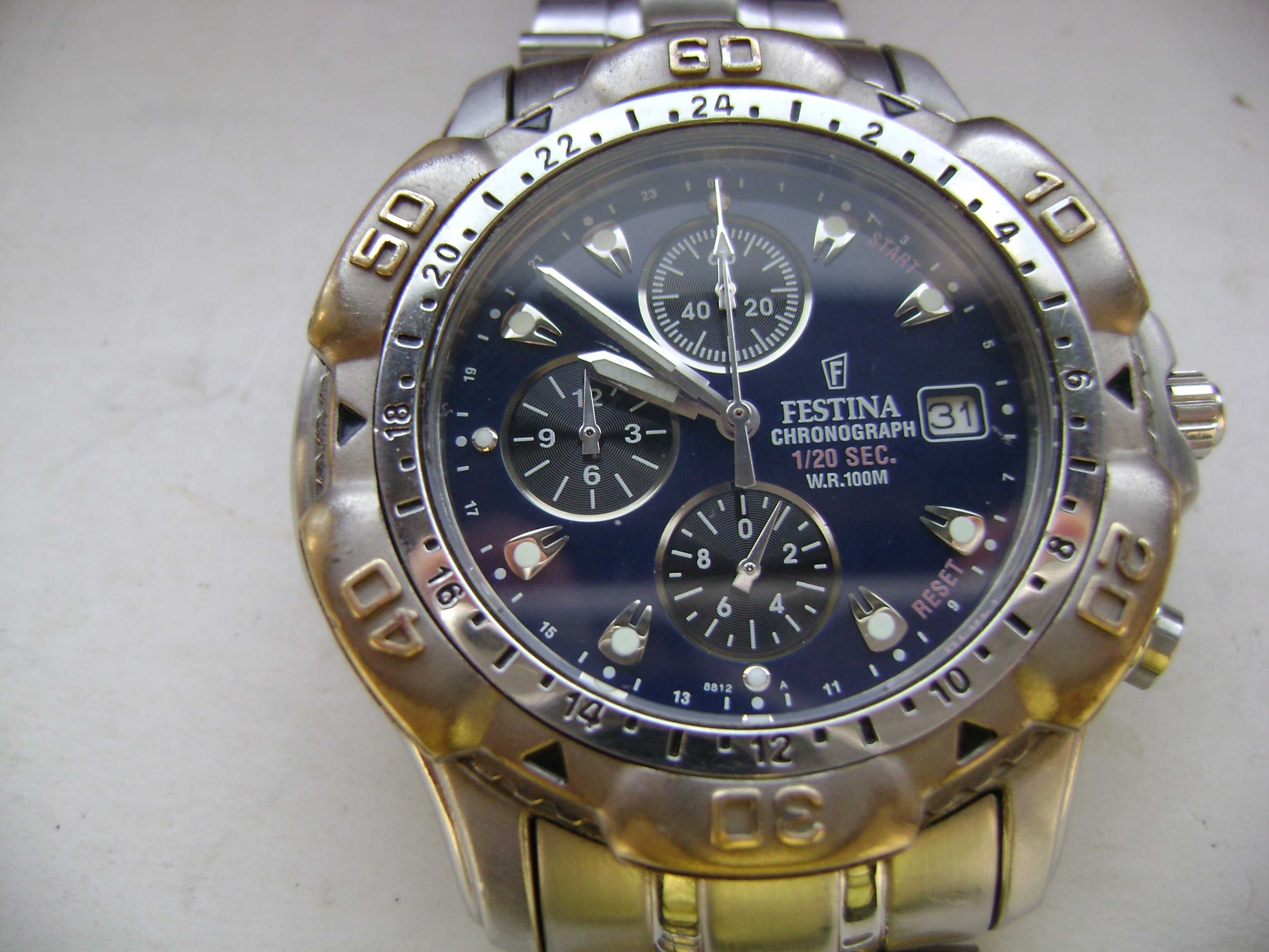 Продавам мъжки часовник FESTINA Chronograph