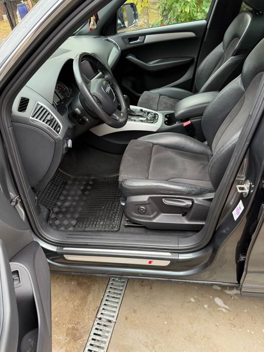 Audi Q5 2.0 TDI Quattro S Line - 170 CP