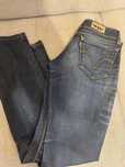 Blugi Levis fete