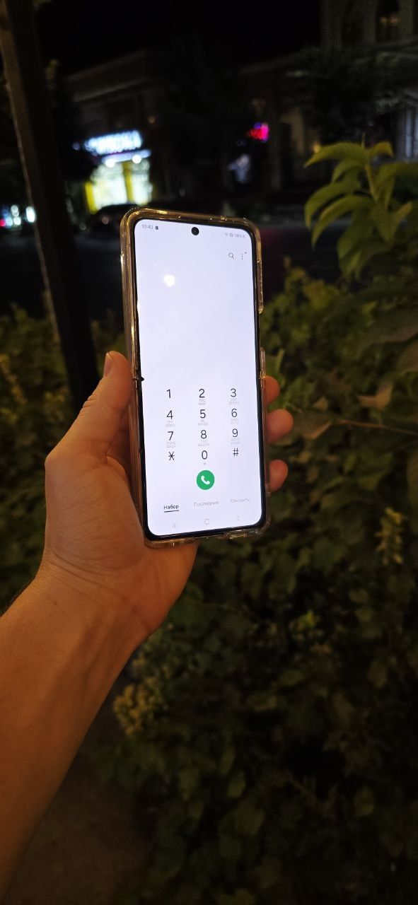 Samsung z flip 3 256gb srochna sotiladi