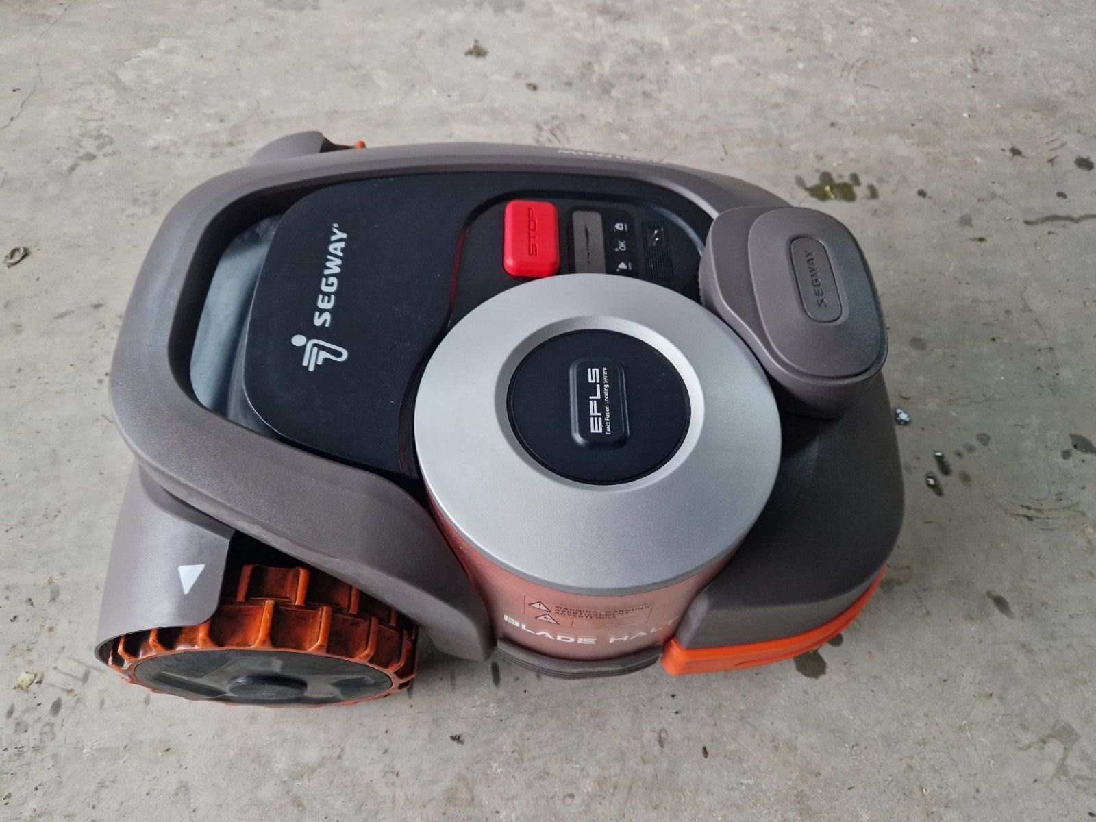 Косачка робот Segway navimow
