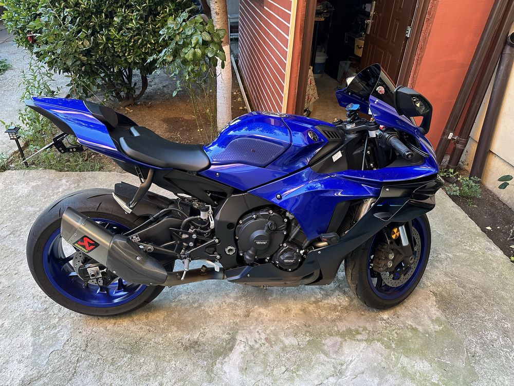 Yamaha R1 Model 2024