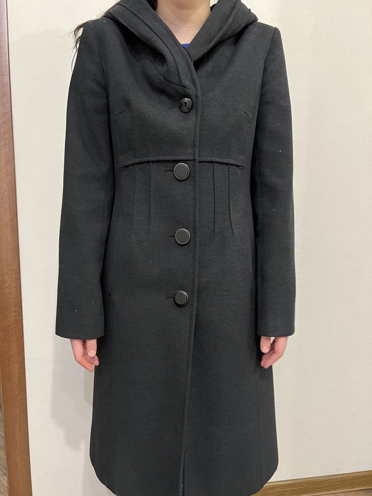 Продам женское пальто