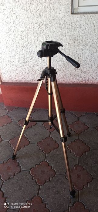 Штатив NEVICA. С чехлом.