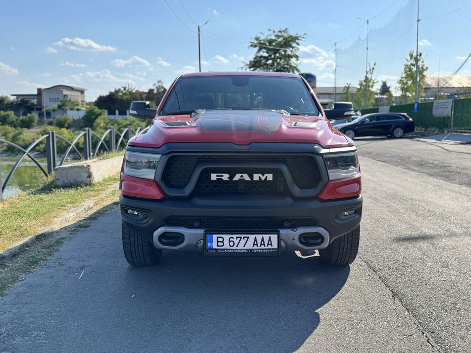 DODGE RAM 1500 2021 5.7