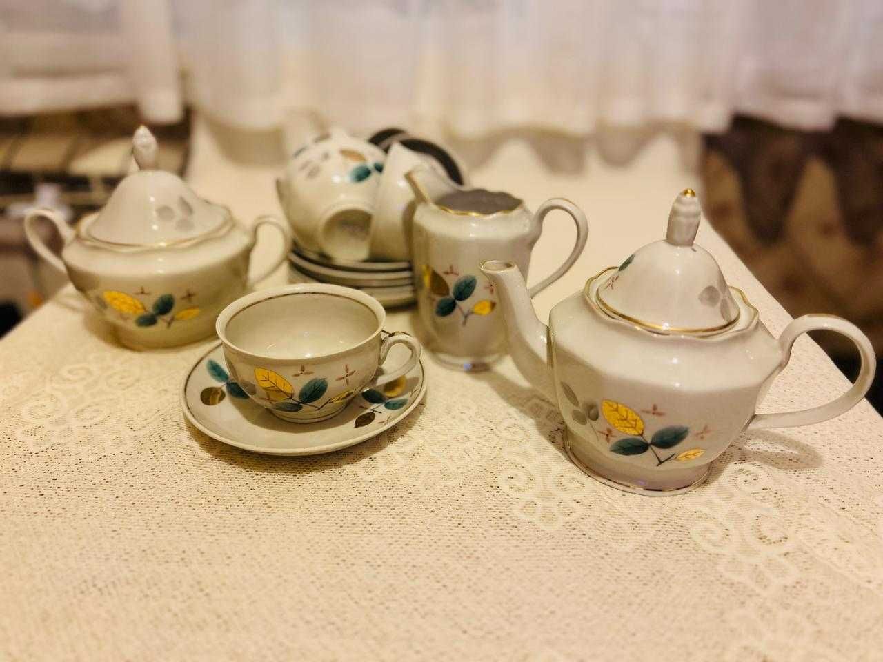 Продам столовый сервиз пр-во Югославия