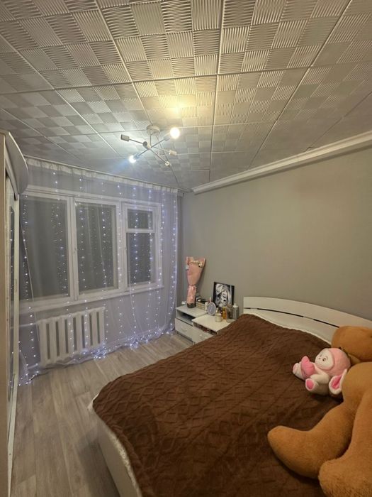 Продам квартиру 3-х комнатную