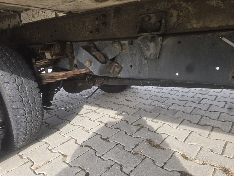 Iveco daily  frigorific lift 35 c15  2011