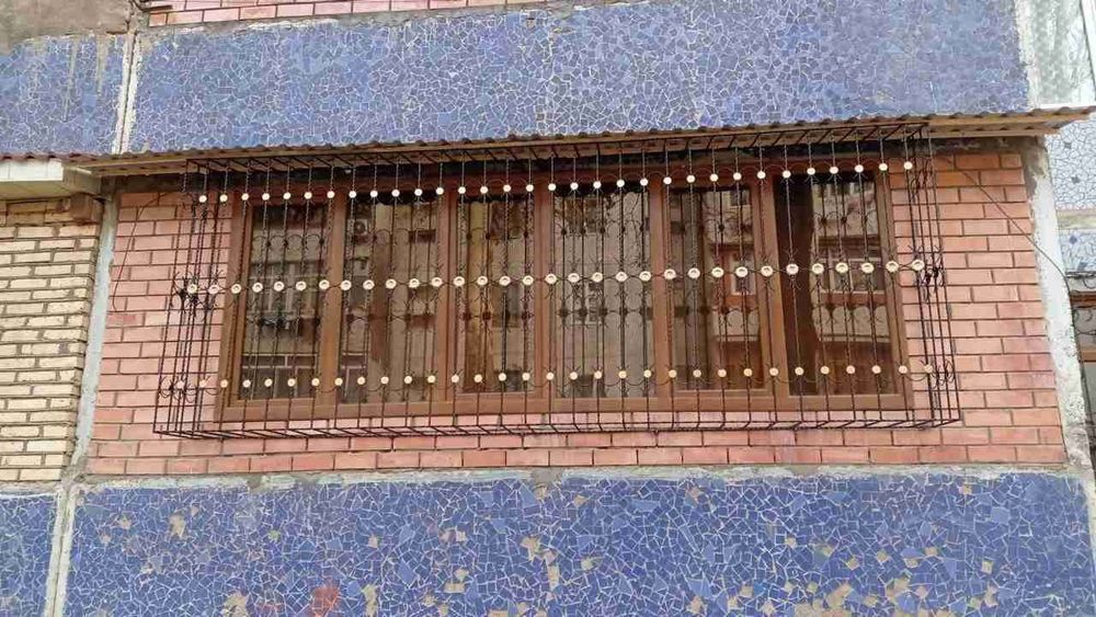 Temir darvoza va panjaralar