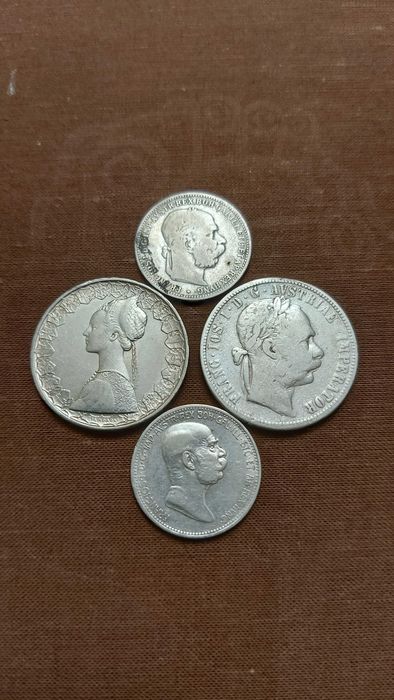 Monede vechii de argint