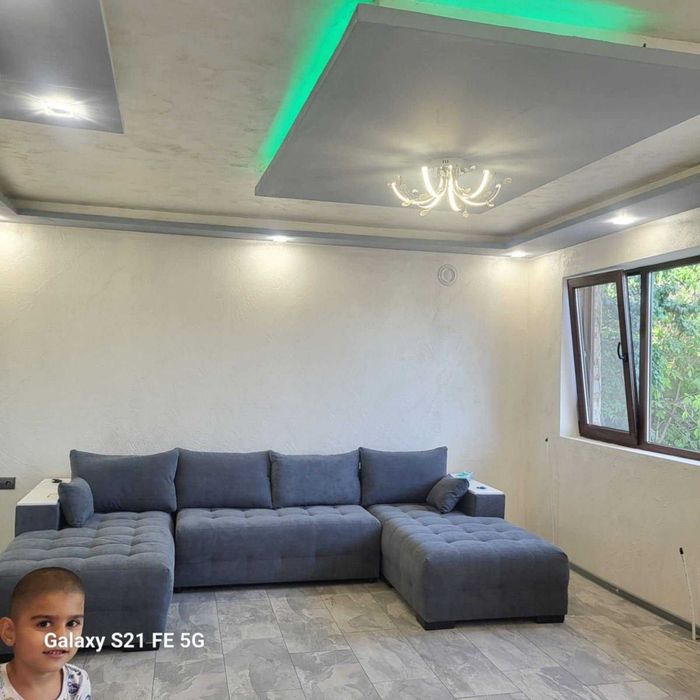 Продавам къща в гр.Котел