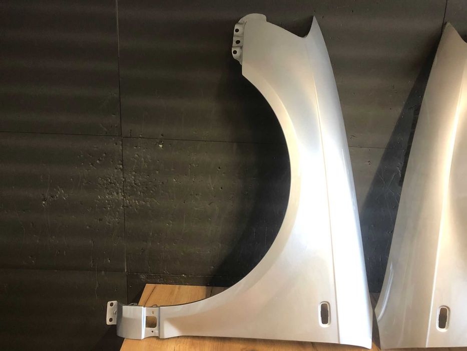 Aripa Fata Dreapta & Stanga Audi A3 8P An 2003-2008 (LX7W (Gri))