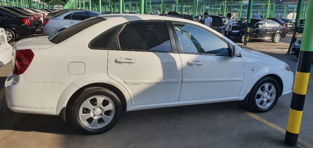 Lacetti Gentra avtomat 2019
