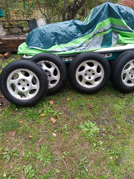 Алуминиеви джанти 15 цола с гуми, плюс резервна гума за Пежо.з