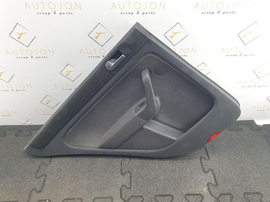 Panou interior usa stanga spate VOLKSWAGEN GOLF PLUS 5M1, 521 2004 - 2013 1.9 TDI BRU, BXF, BXJ  5M0868115