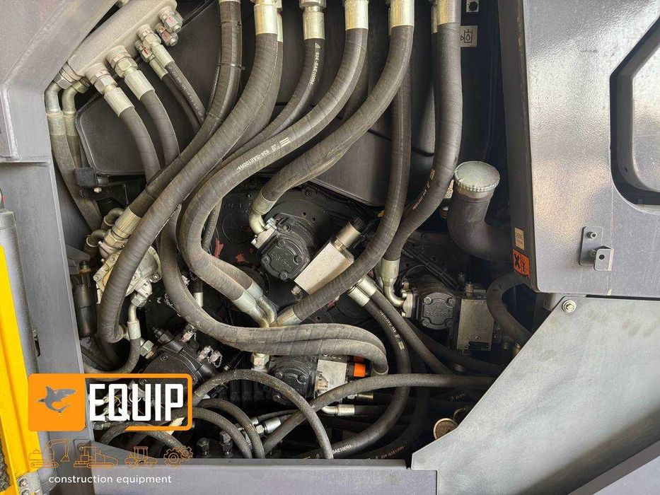 Асфальтоукладчик Dynapac CA2500D 2019 года. В наличии. Из Европы