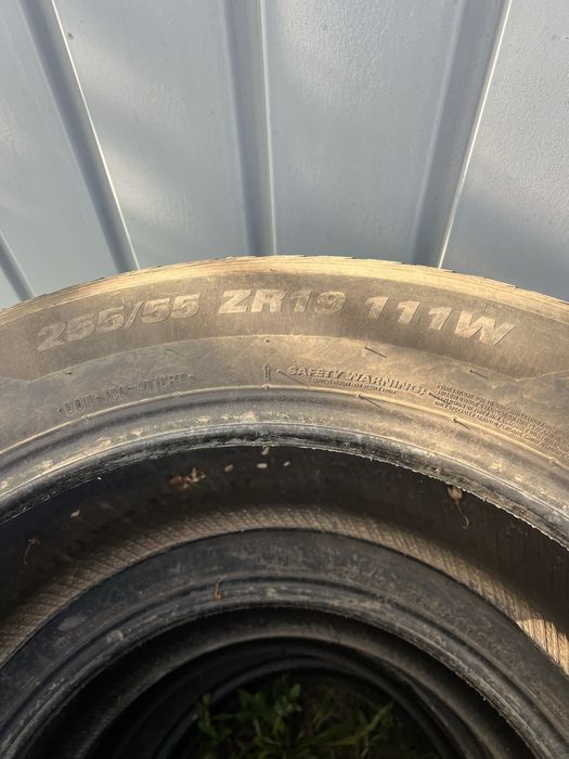 Vand 4 anvelope KUMHO 255 55 R19 dot 2023