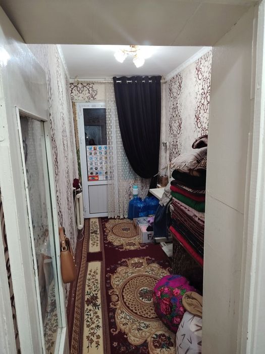 1/7/7 uy sotiladi 10-mkr