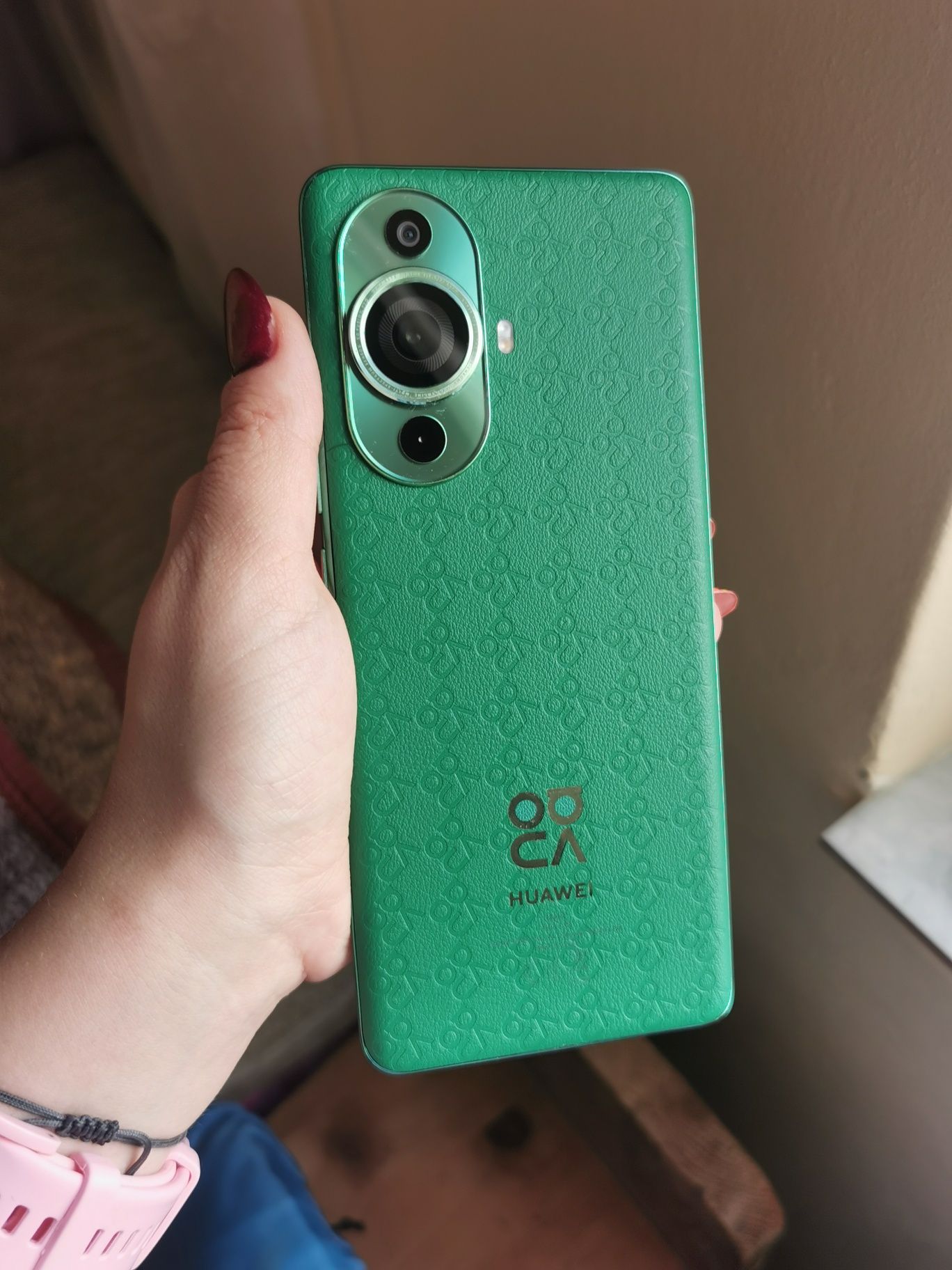 Vând Huawei Nova 11 PRO verde