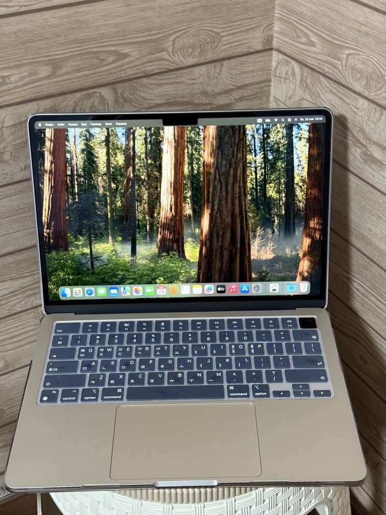 MacBook sotiladi
