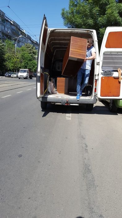 Transport marfa mutari frigider canapea sifonier dulap mobila moloz