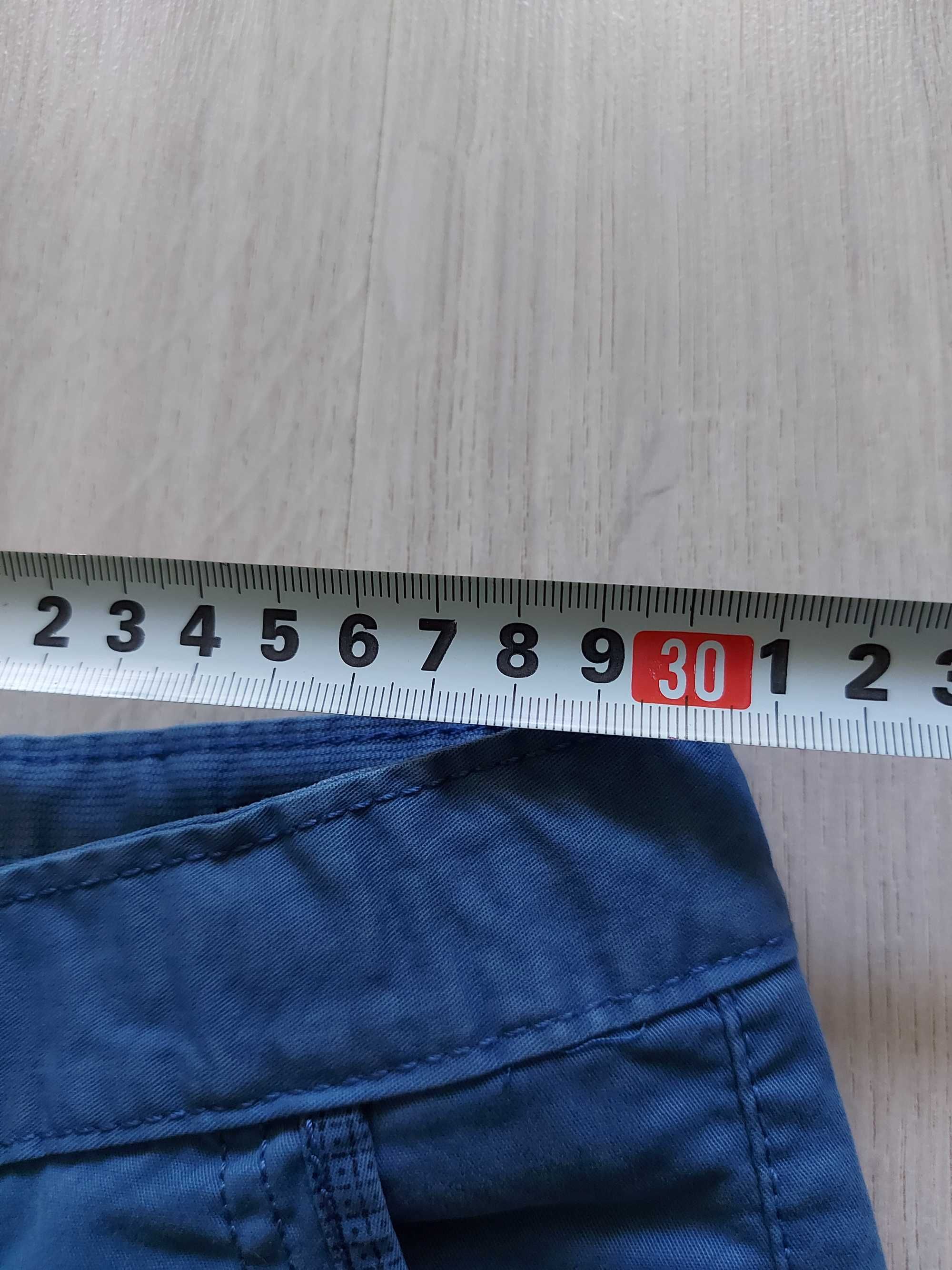 Детски къси панталонки за дете на 9-12г.