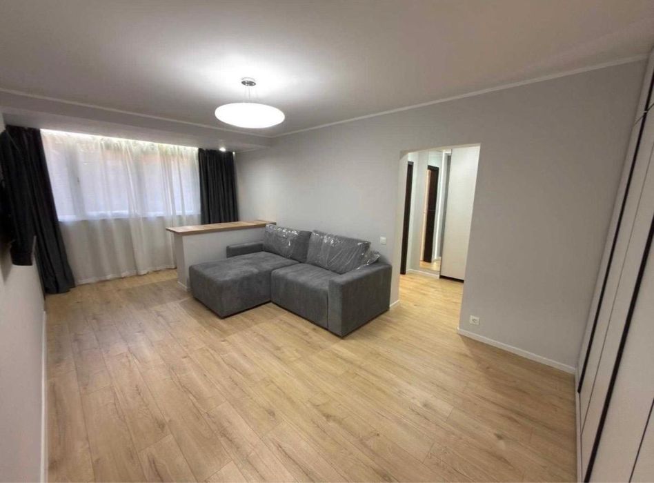 Proprietar, vând apartament 2 camere dristor-piața muncii