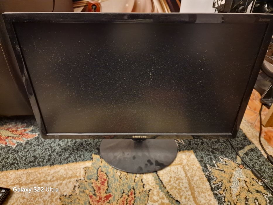 Monitoare led samsung cu defect ,display bune  pt reparatie  sau piese