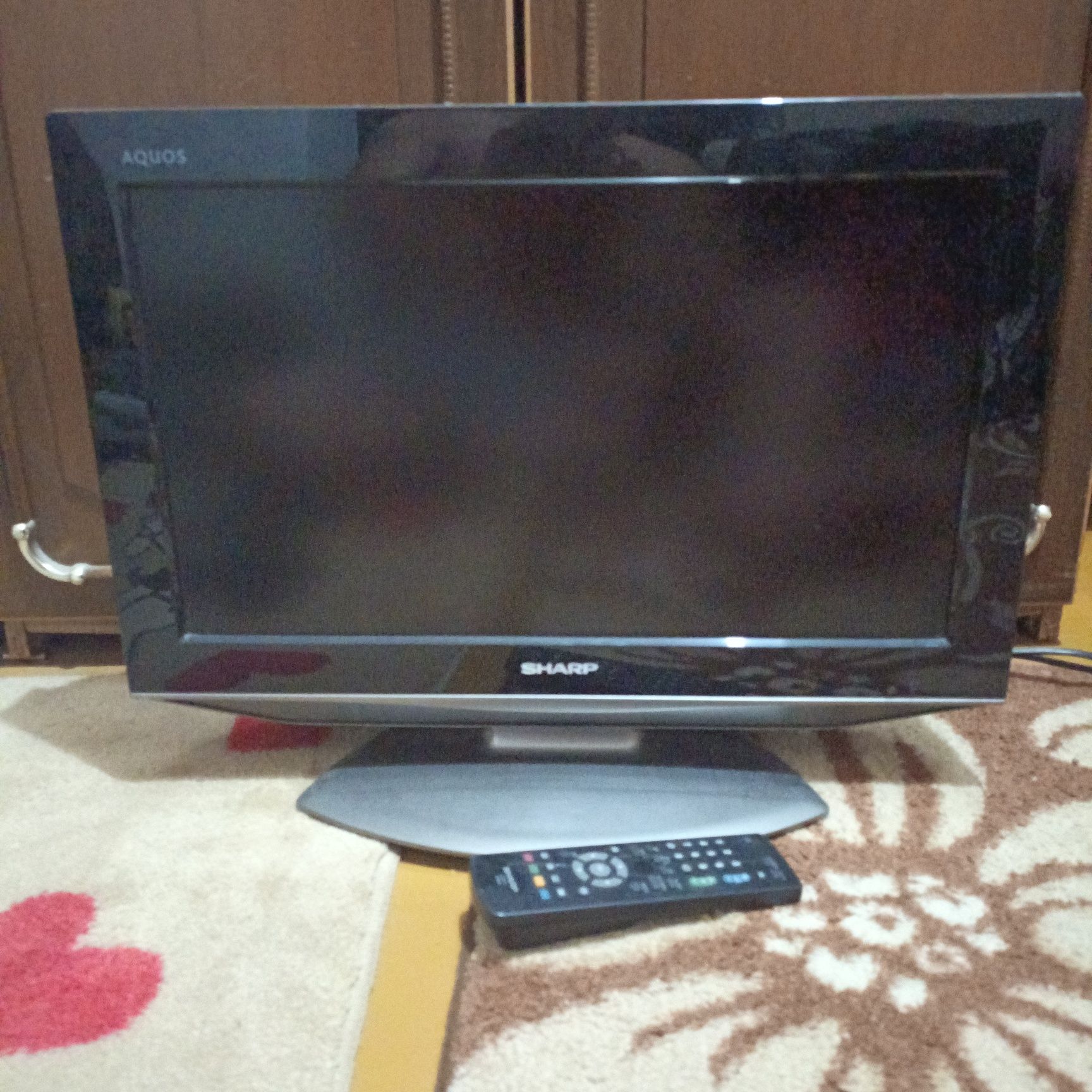 Телевизор Sharp ЖК 51 см с функцией монитора