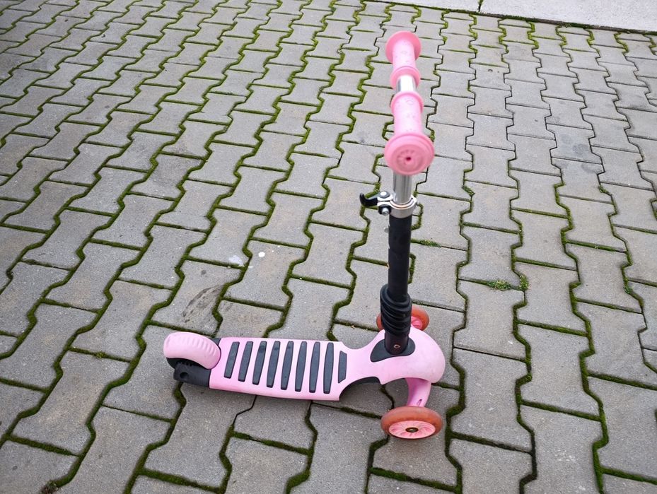 Pachet 2 trotinete si 2 biciclete copii