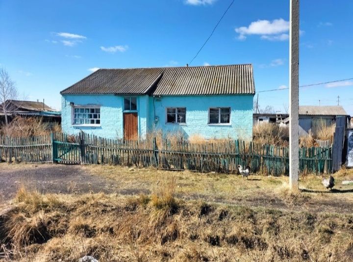 Продам или обменяю на легковой автомобиль дом в с. Смирново