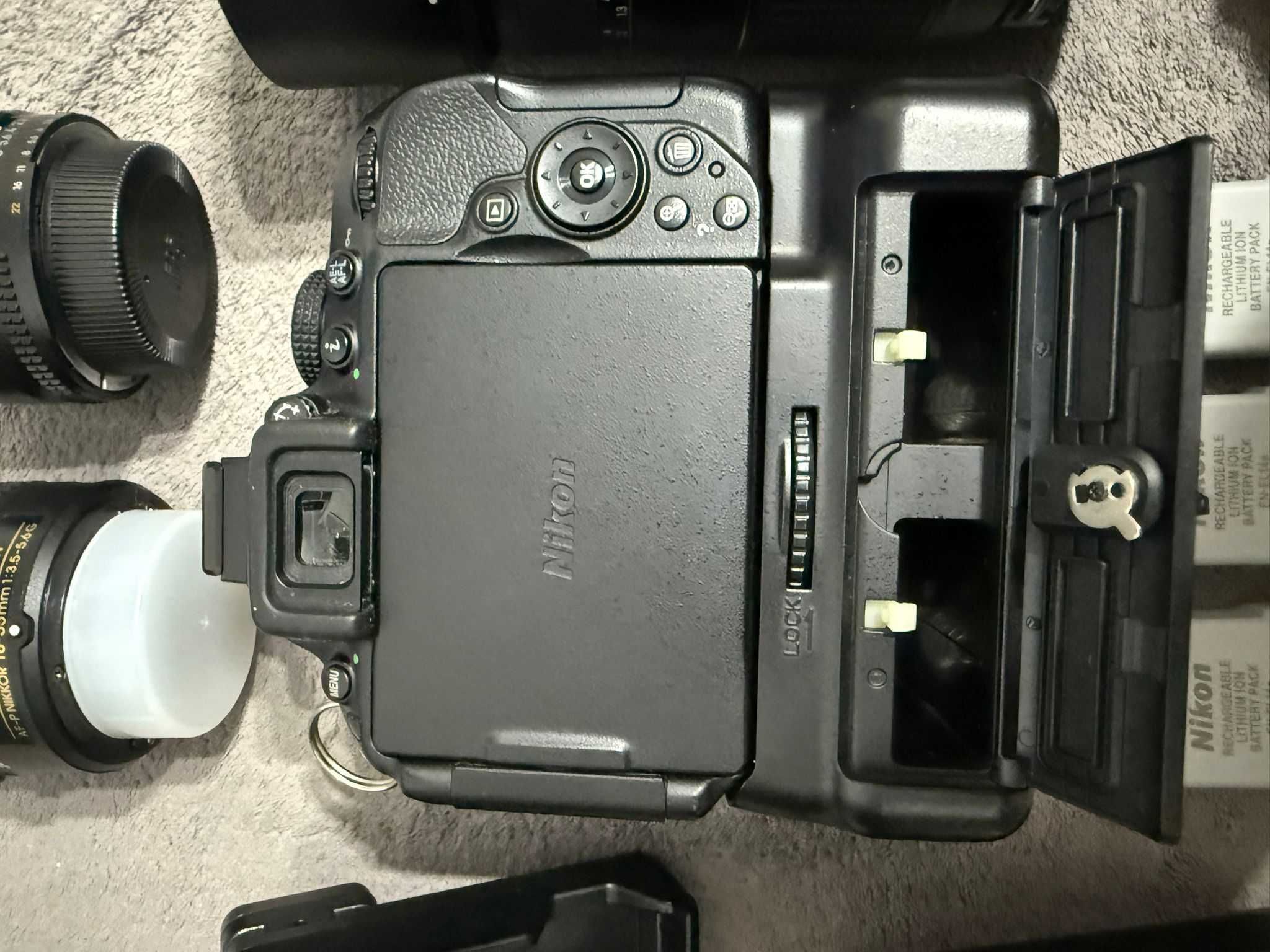 Vand NIKON D5300 - Kit complet pentru incepatori/pasionati/hobby