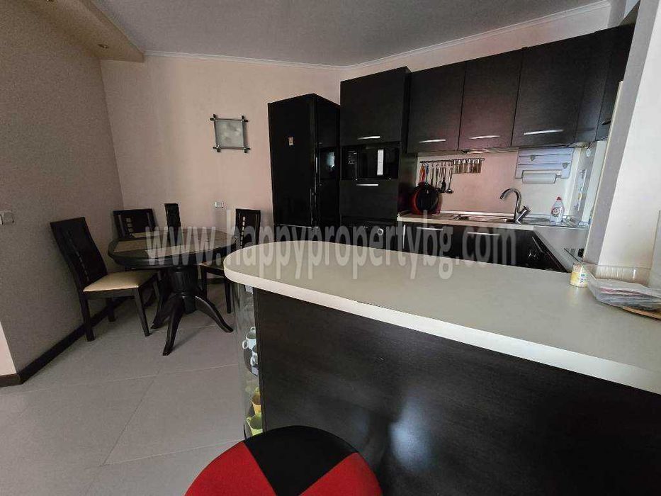 Продава се Тристаен апартамент в Несебър - 87 кв.м за 2012 €/кв.м - Снимка #3