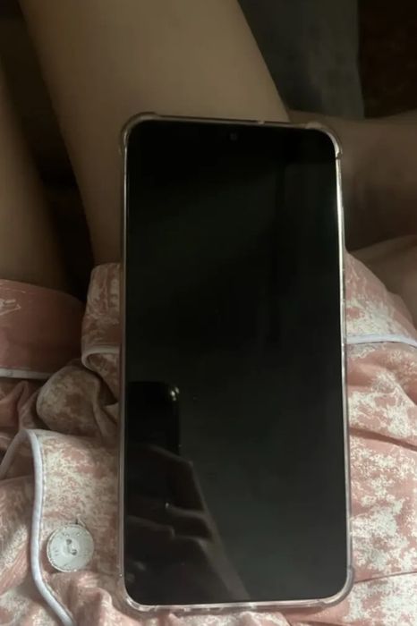 Samsung A06 с гарантией