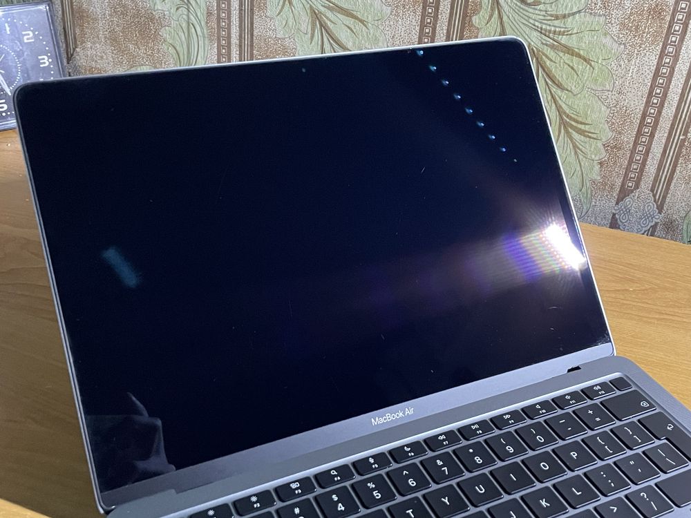 Macbook Air M1 8/256