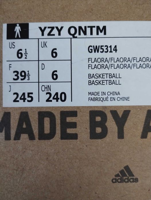 Adidas 38 2/3 н., 39 1/3 н.,Vans 38.5 н.,Nike Jordan Max Aura 39 н.