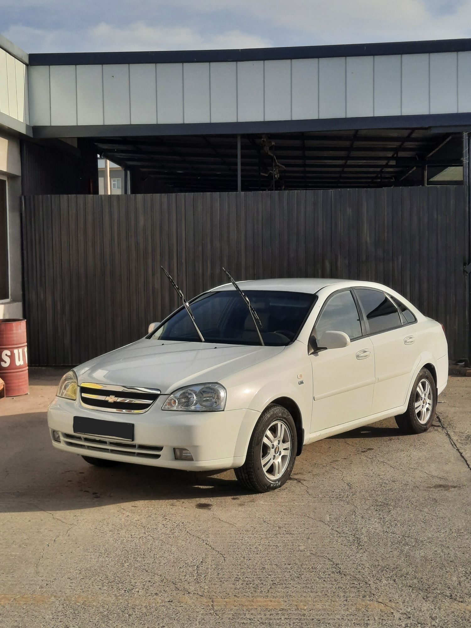 Lasetti 1.8 2009