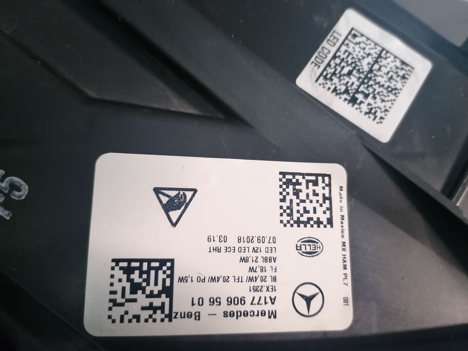 Фар Фарове за Мерцедес А класа А177 / Mercedes A class W177  LED HIGH.