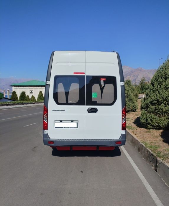 GAZel Next 2024 Mikroavtobus
