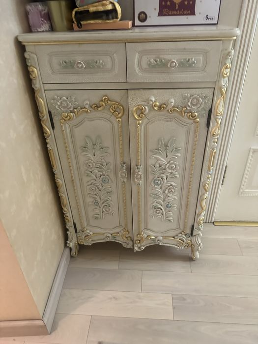 Гостиная мебель в комплекте