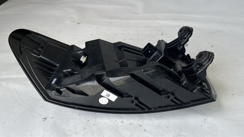 Десен стоп VW ID 4 2020-
