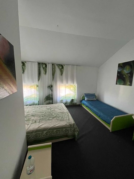 Дава се под наем  в Бургас, Център - 30 кв.м за 175 € - Снимка #2