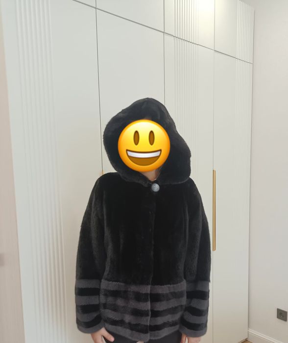 Продам шубу норковую