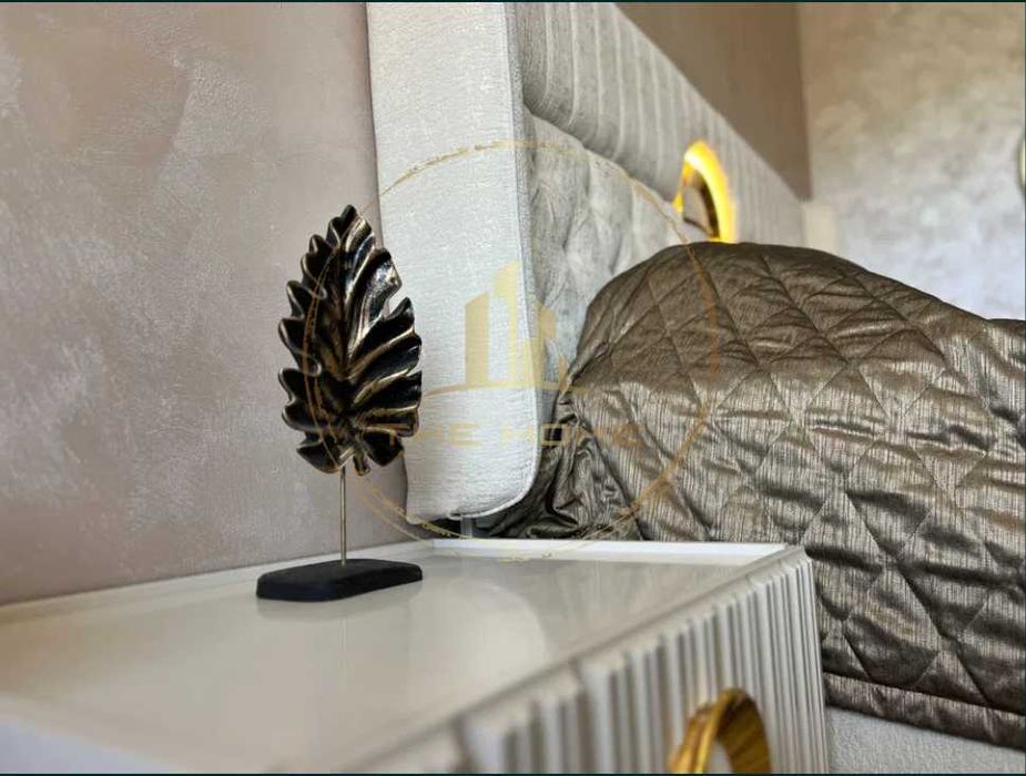 Дава се под наем Едностаен апартамент в к.к. Св.Св. Константин и Елена - 40 кв.м за 375 € - Снимка #2