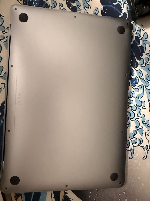 MacBook Air 2020 – 13”, 8GB RAM, 256GB SSD